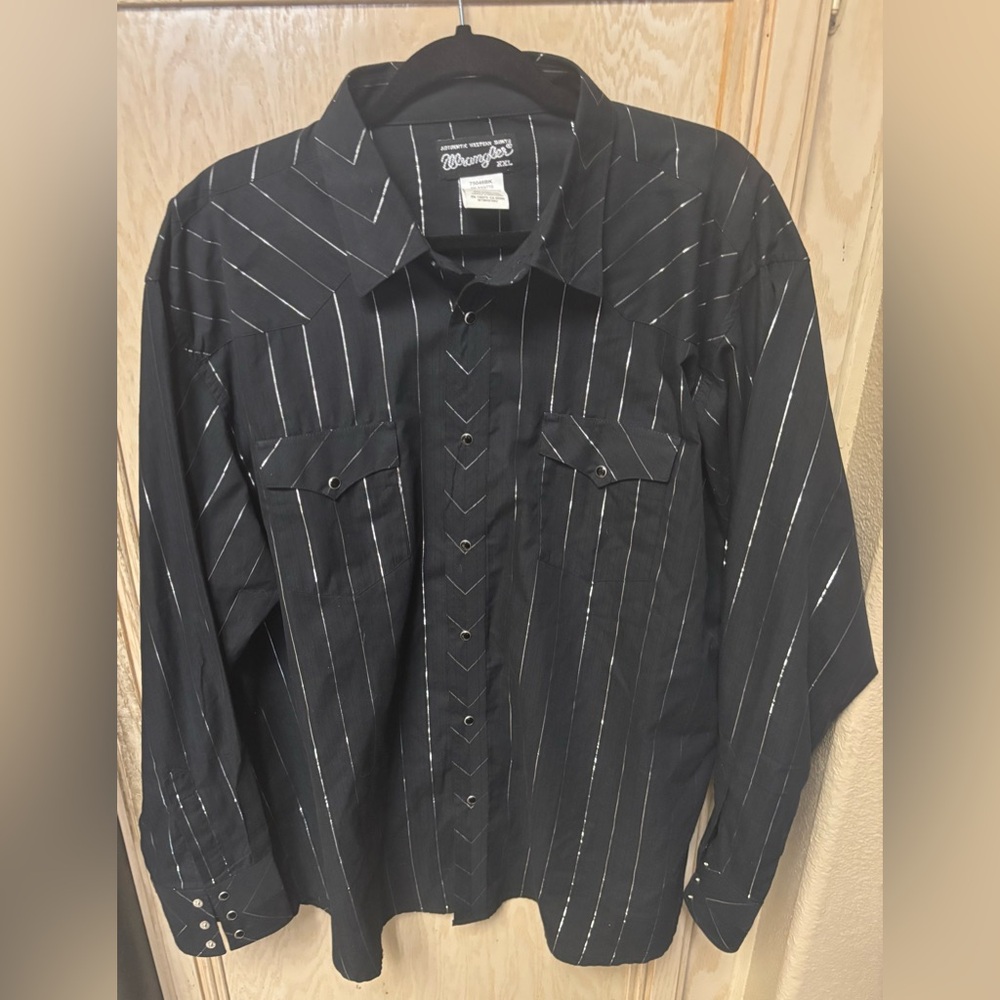 VTG Wrangler Men’s Sz XXL Pearl Snap Black Striped Metallic Western Long Sleeve